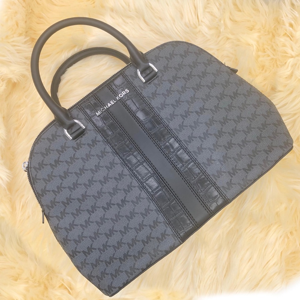 MICHAEL KORS Monogram Large Dome Satchel